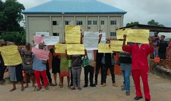 EEDC workers protest alleged intimidation, unlawful arrest of members in Anambra