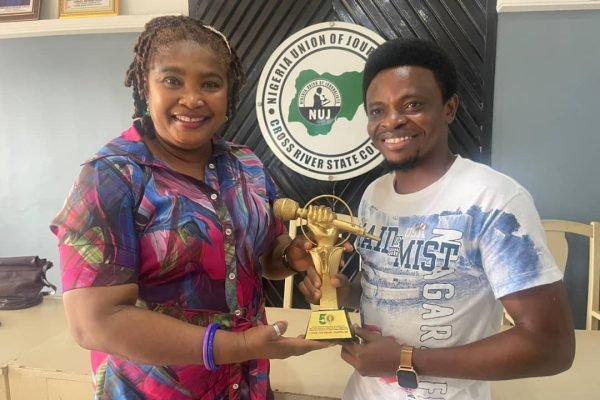 Winner of ECOWAS Media Excellence Award, Emmanuel Onwuka, Pays Homage to C'River NUJ Chairman, Comrade Archibong Bassey, Thanks Union for Support