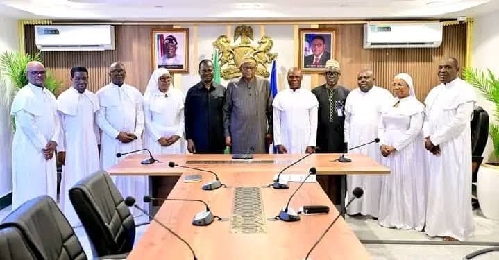 We won’t fold arms while Biakpan–Etono war rages, Gov Otu declares