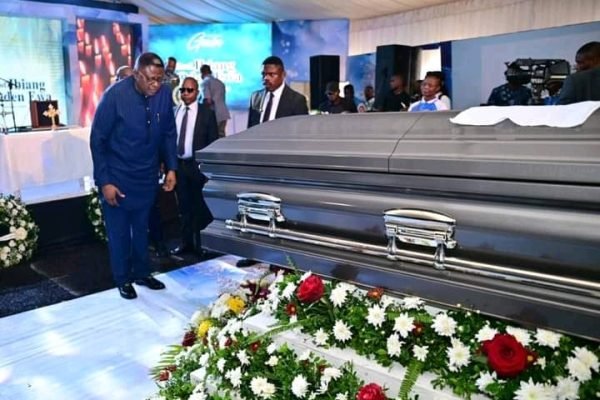Gov Otu Honours Late Prof Ibiang Ewa in Glowing Tribute at Funeral