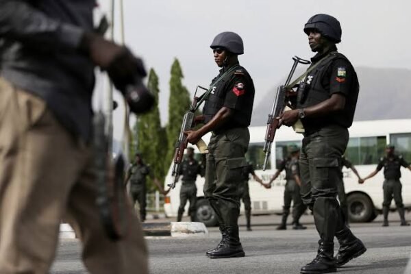 High ranking Senator calls for withdrawal of police from National Assembly