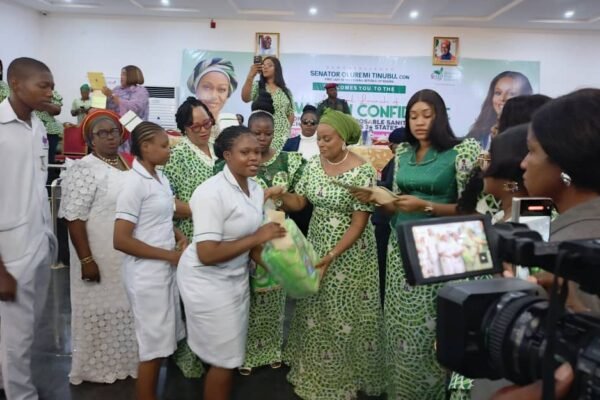 Tinubu's wife flags-off distribution of 10,000 sanitary pads to Anambra school girls