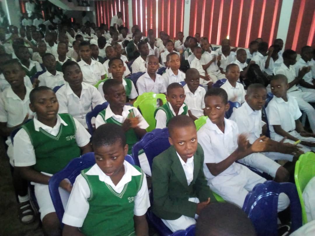 Teacher Esien Itam Foundation Awards Scholarships to 57 Students for 2025/2026 Academic Year