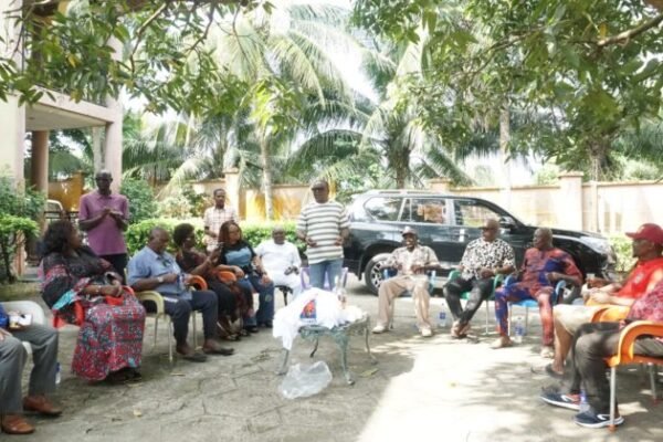 Yuletide: C'River NDDC Rep, Rt. Hon. Orok Duke, Extends Goodwill to Former House of Assembly Members