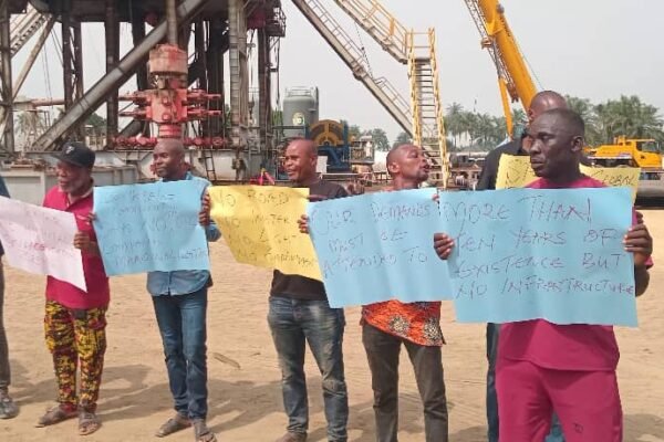 Anambra community protests 10-years oil exploration without socio-economic benefits