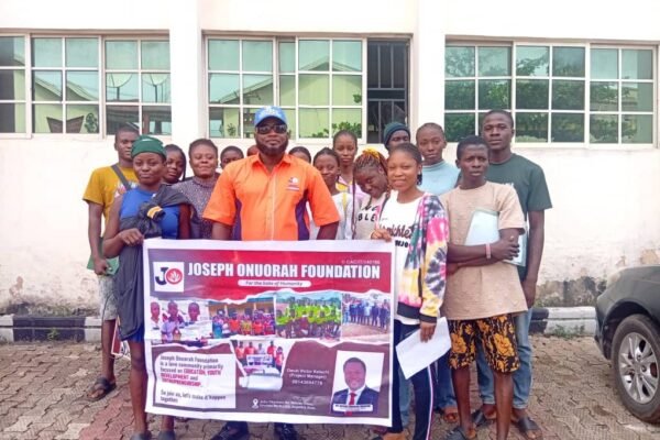 Foundation Pays JAMB, WAEC Registration Fees for 80 Indigent Anambra Students