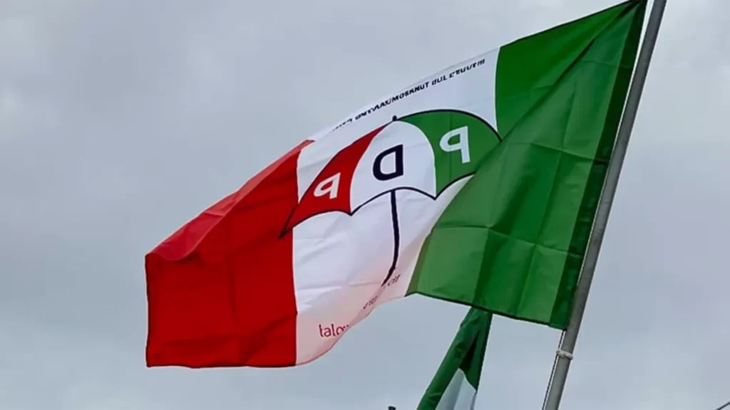 Former Governorship Aspirant in C'River Quits PDP, Set to Join Another Party