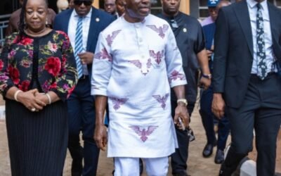 Soludo pays unscheduled visit to Anambra Secretariat, threatens exit of non-performing civil servants
