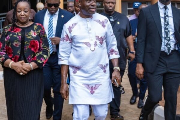 Soludo pays unscheduled visit to Anambra Secretariat, threatens exit of non-performing civil servants