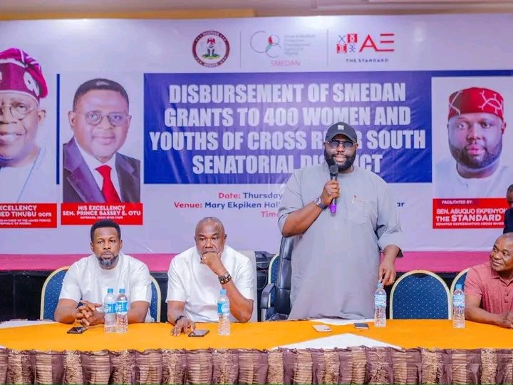 Senator Asuquo Ekpenyong Empowers 400 Constituents with N100,000 SMEDAN Grants in Calabar