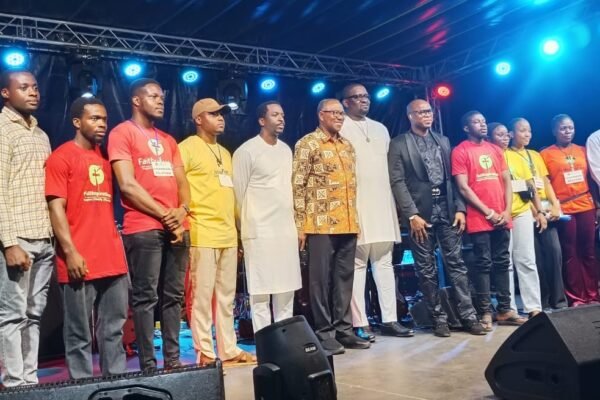 Peter Obi, Harris Okonkwo, APGA chairman, others empower Onitsha youths with cash