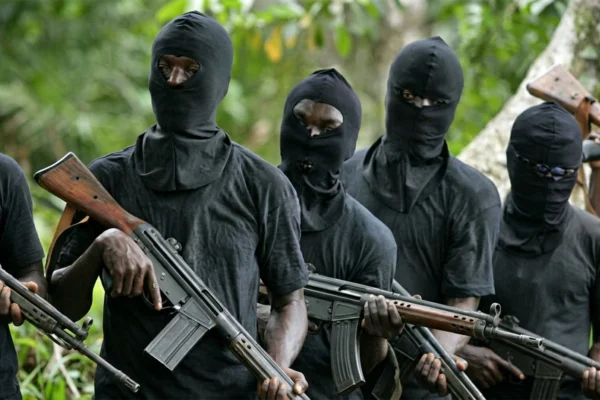 Robbers raid church, steal holy communion