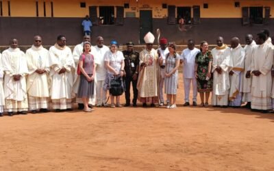 Catholic Archbishop Okeke celebrates 2026 Easter with Onitsha inmates, donates bags of rice, cow, toiletries