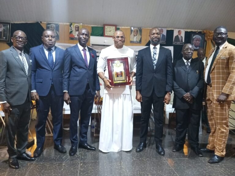 Awka NBA confers excellence award on APGA House of Reps Aspirant, Chukwudi Oli