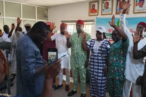 2027: Anambra APC inaugurates local government chapter chairmen