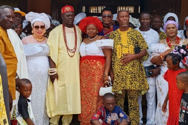 Amawbia community crowns Okonkwo as new traditional ruler