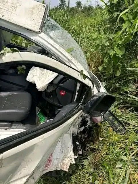 Two Confirmed Dead as Bus Carrying UNICROSS Students Collides with Truck on Calabar–Itu Highway