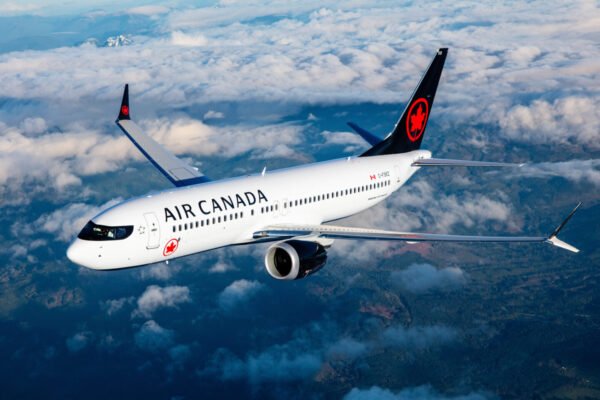 Air Canada pilot flew for 17 years with fake license