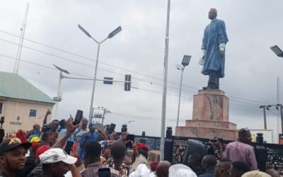 Soludo unveils Achebe's statue in Anambra