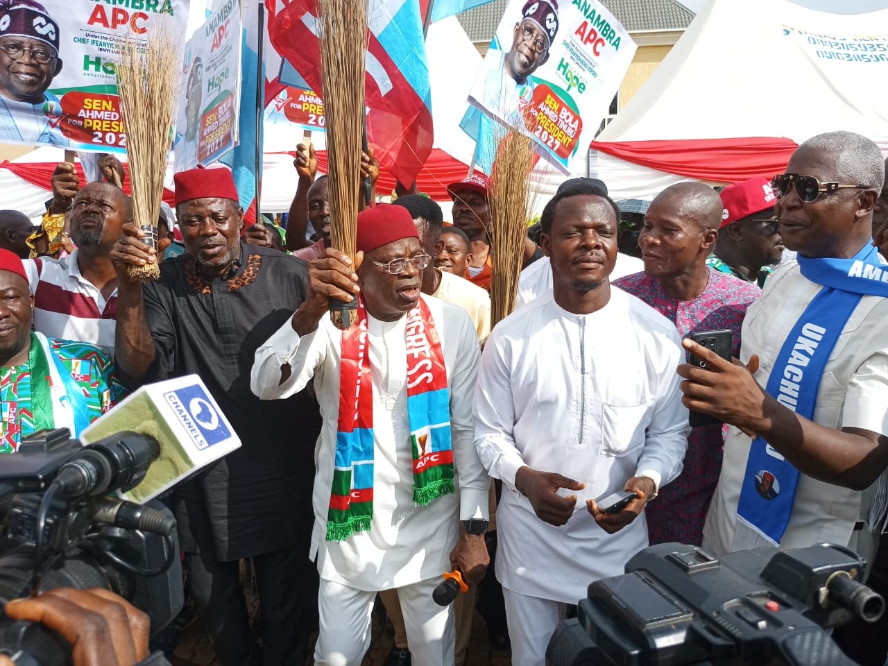 APC inaugurates new leadership in Anambra
