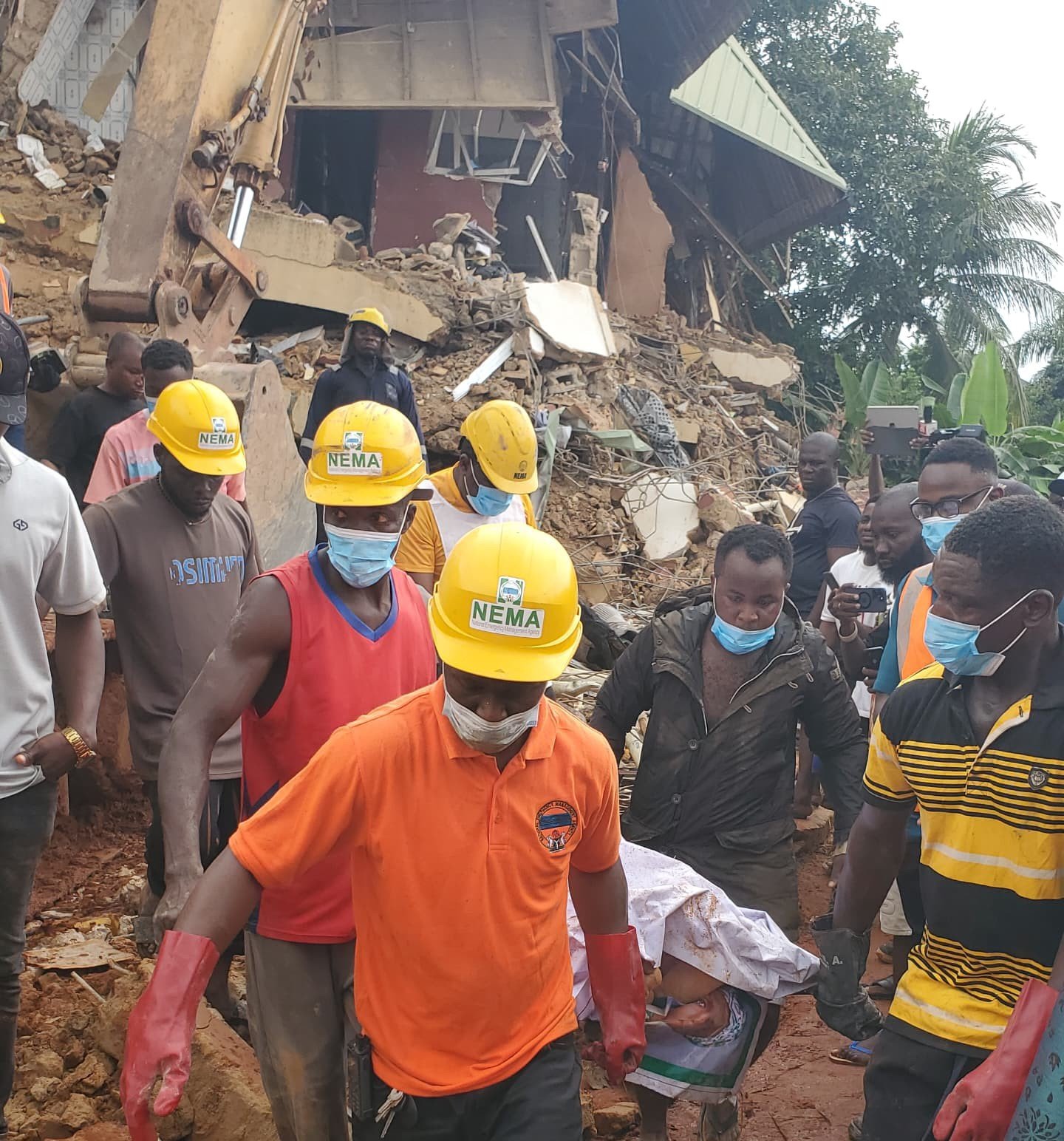 Building collapse: Anambra govt to test structural integrity of commercial buildings