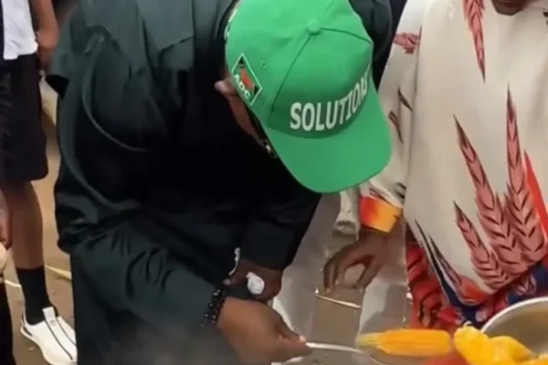 ADC governorship candidate distributes boiled corn to supporters
