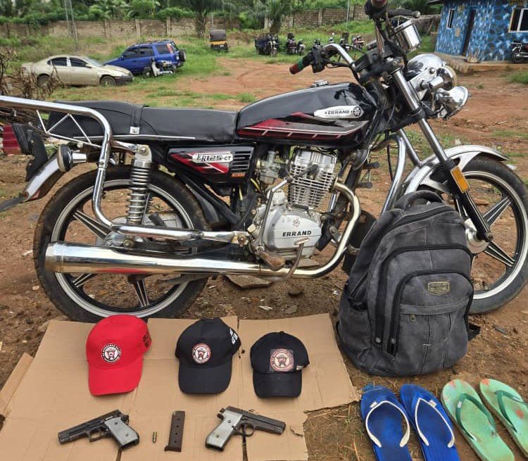 Police recover abandoned motorcycle own by suspected cultists in Anambra