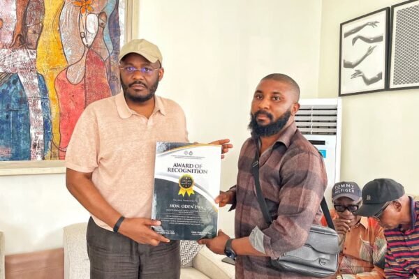 Hon Oden Ewa bags students most supportive leader award