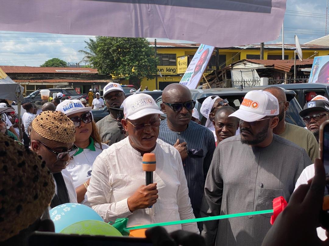 2027: Etung Donates Campaign Secretariat, Constituency Office to Hon. Oden Ewa