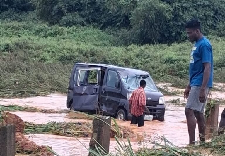 One missing as police rescue seven school children, two others in Anambra flood disaster