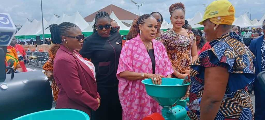 Soludo's wife empowers 5,000 Anambra indigenes with business tools, cash