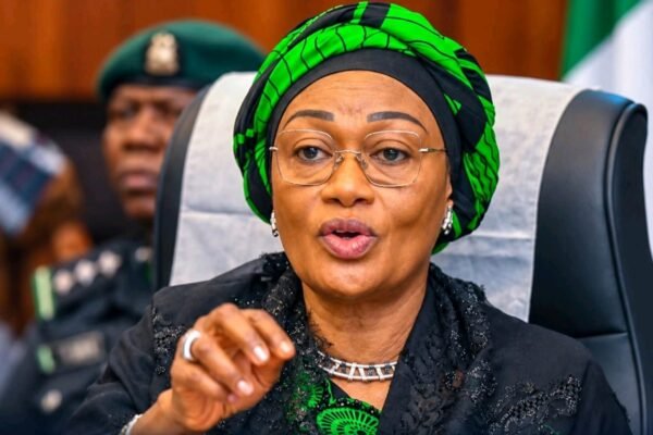 Oluremi Tinubu Urges Nigerians to Reduce Food Wastage