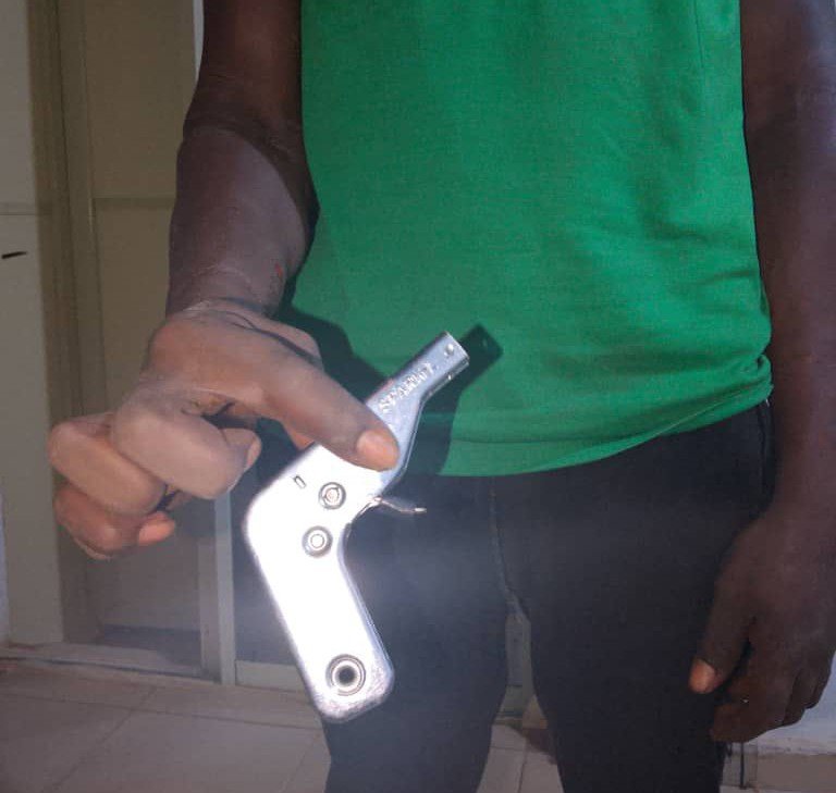 Police arrest 16-year-old armed robbery suspect, recover fake pistol in Anambra