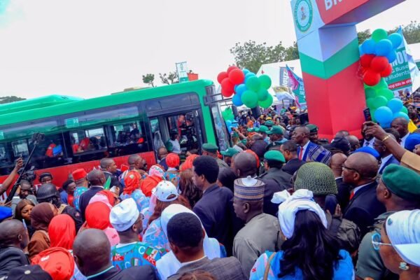 Subsidy Removal: First Lady Unveils 50 CNG Buses, N1bn Fund for 5,000 Edo Women